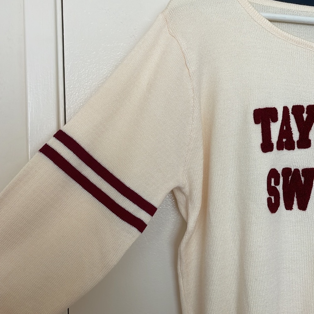New Red Taylor Swift Stripe Varsity Style Knit Sw… - image 3